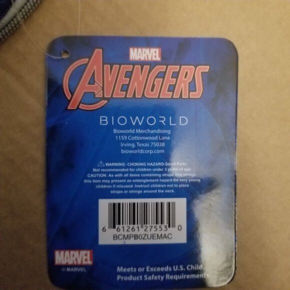 Marvel Avengers 11" Backpack and lunch bag - Picture 5 of 10